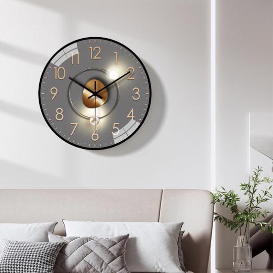 นาฬิกาติดผนังเงียบมีสไตล์ ขนาด 8 นิ้ว